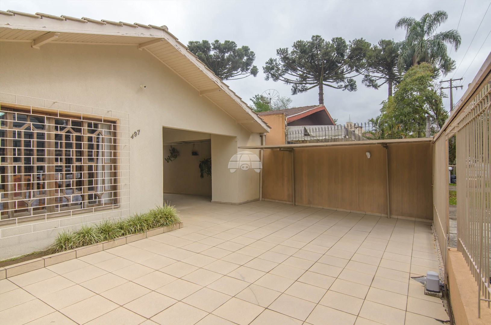 Casa à venda em Bacacheri, Curitiba — Portal Chave Fácil