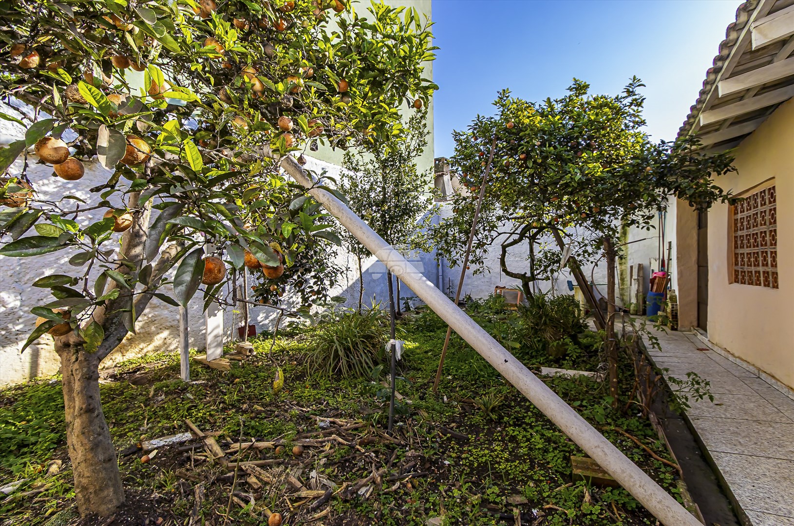 Casa à venda em Novo Mundo, Curitiba — MAFI ADMINISTRADORA DE IMOVEIS LTDA