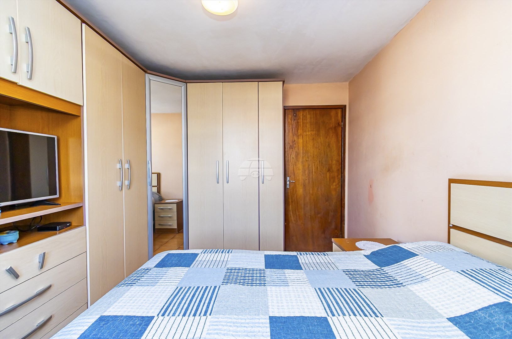 Casa à venda em Novo Mundo, Curitiba — MAFI ADMINISTRADORA DE IMOVEIS LTDA