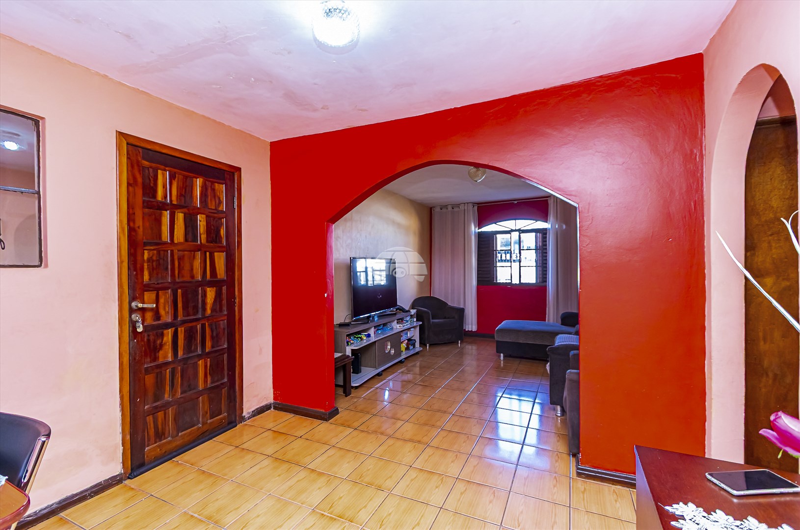 Casa à venda em Novo Mundo, Curitiba — MAFI ADMINISTRADORA DE IMOVEIS LTDA