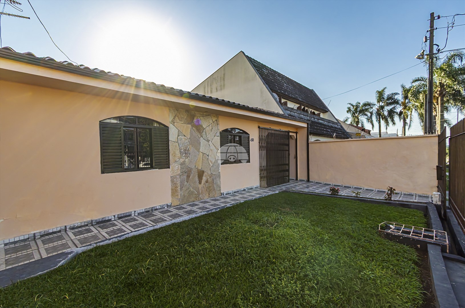 Casa à venda em Novo Mundo, Curitiba — Portal Chave Fácil