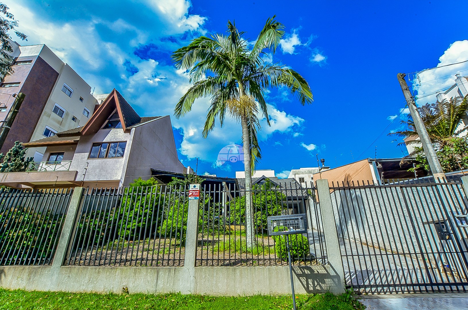 Casa à venda em São Domingos, São José dos Pinhais — Portal Chave Fácil