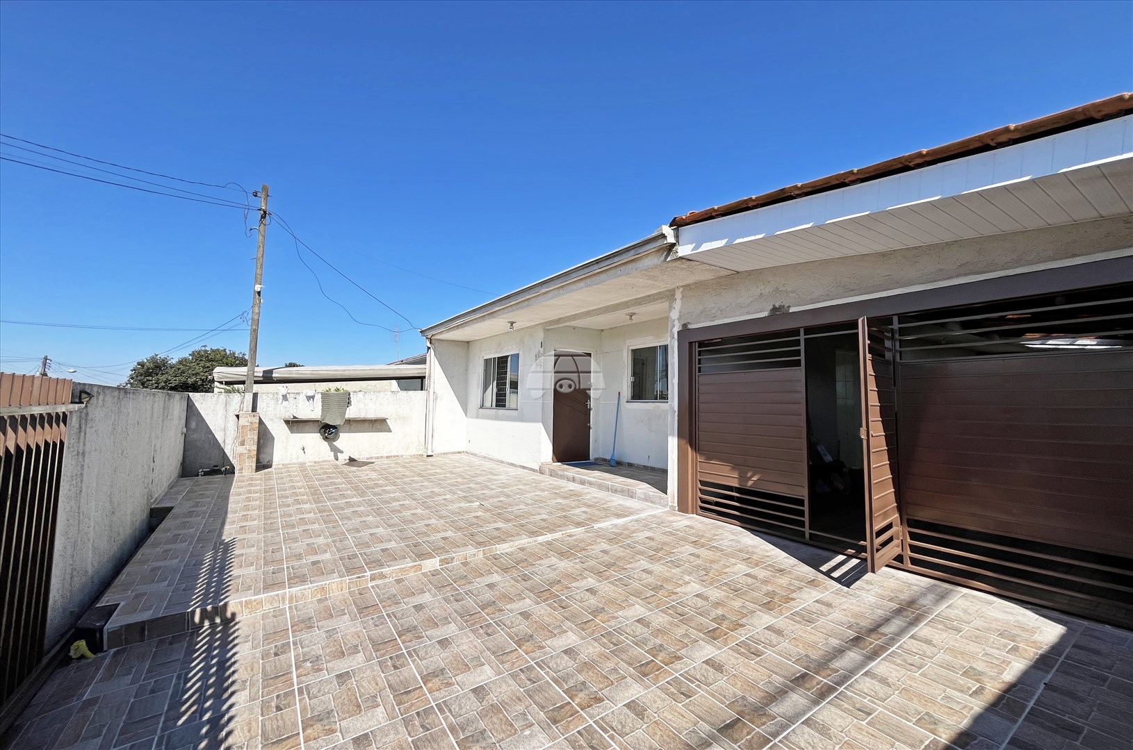 Casa para alugar em São Gabriel, Colombo — Portal Chave Fácil
