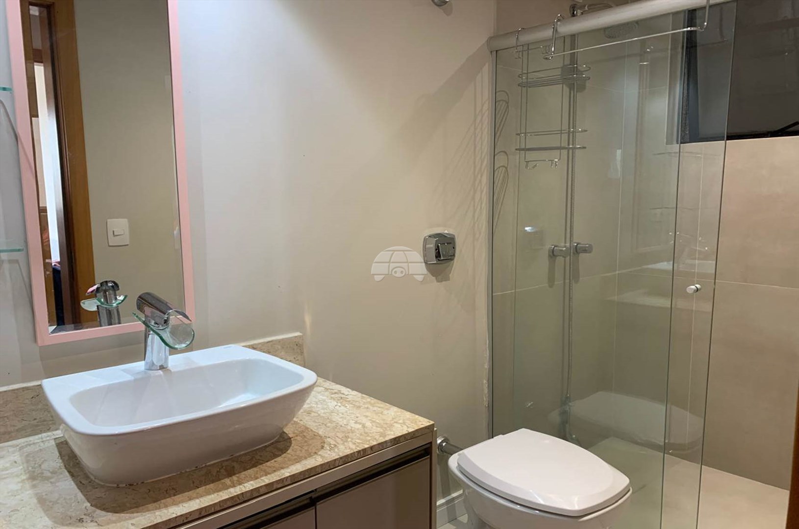 Apartamento à venda em Centro, Pinhais — Portal Chave Fácil