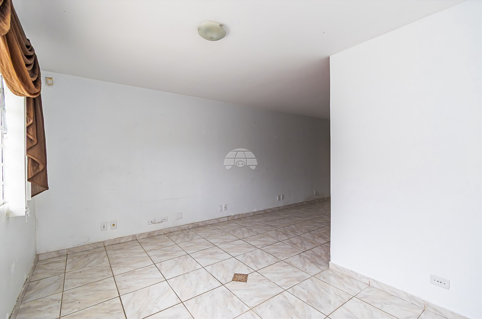 Casa à venda em Portão, Curitiba — Portal Chave Fácil