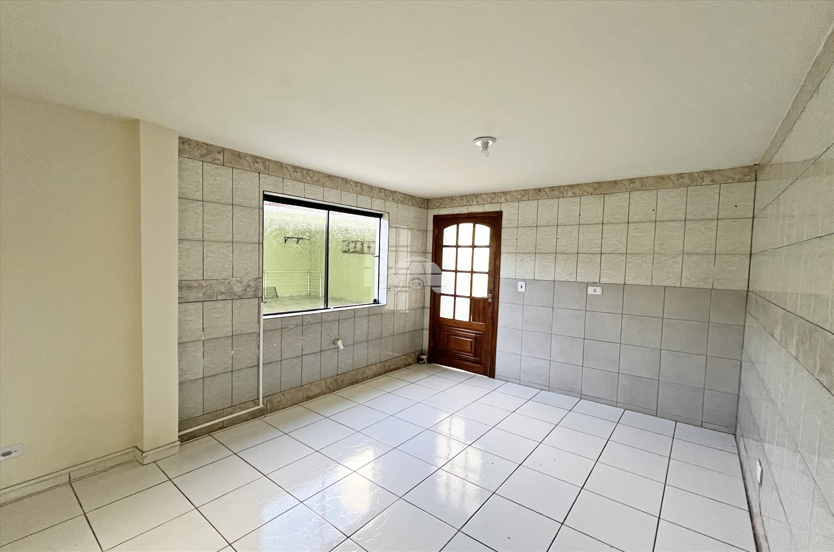 Sobrado Residencial para Locação no Bairro Cajuru ref. 109298 (3 / 10)