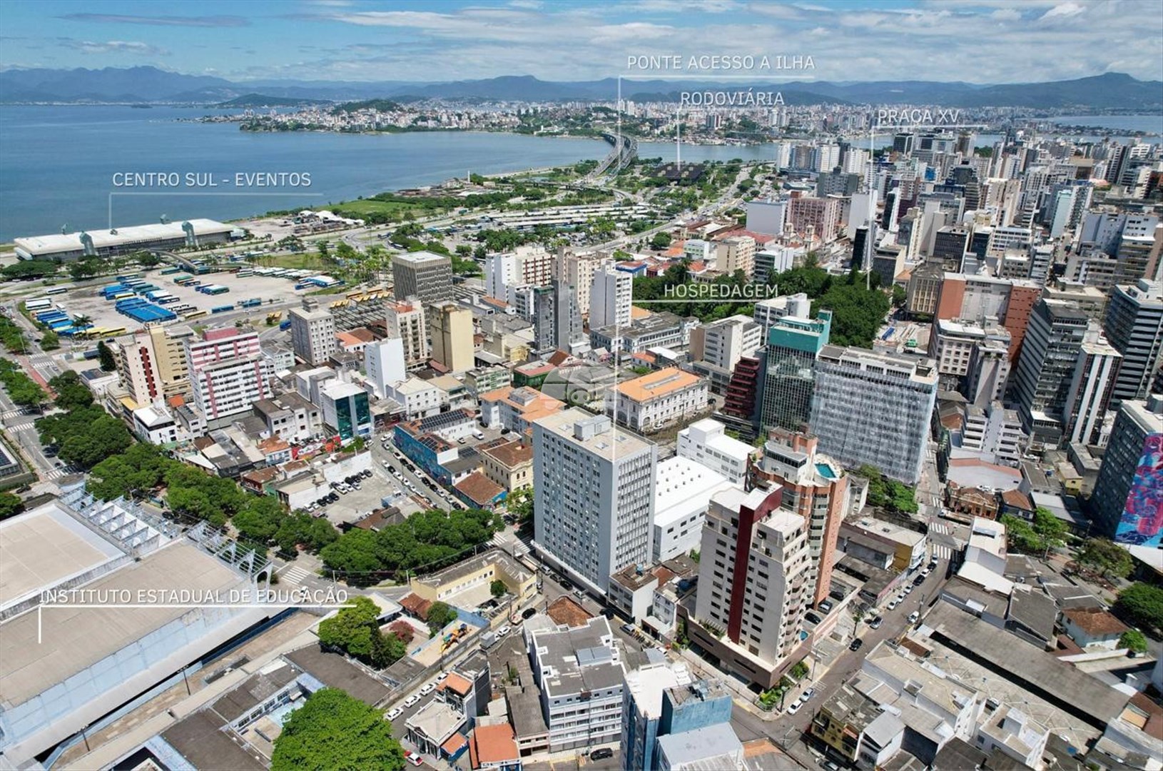 Apartamento à venda em Centro, Florianópolis — Portal Chave Fácil