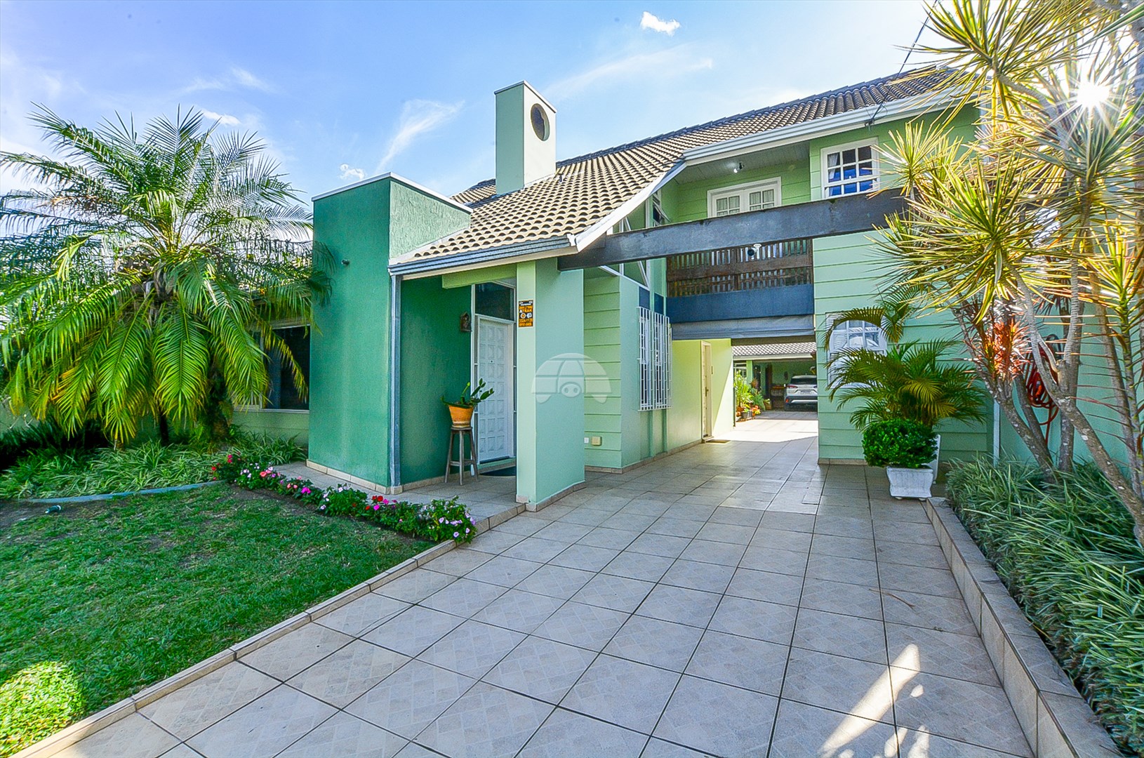 Casa à venda em Jardim Botânico, Curitiba — Portal Chave Fácil
