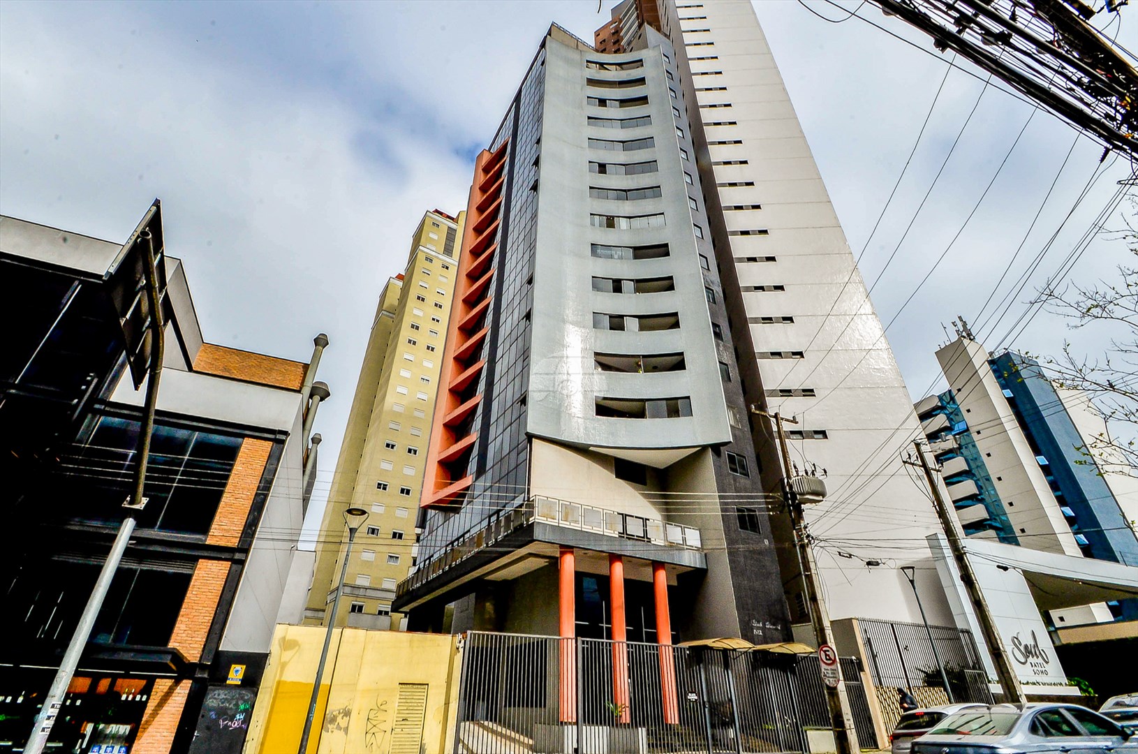 Apartamento à venda em Centro, Curitiba — Portal Chave Fácil