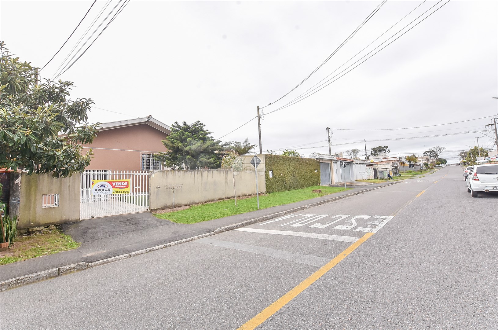 Casa à venda em Xaxim, Curitiba — GOMES CONSULTOR IMOBILIARIO LTDA.