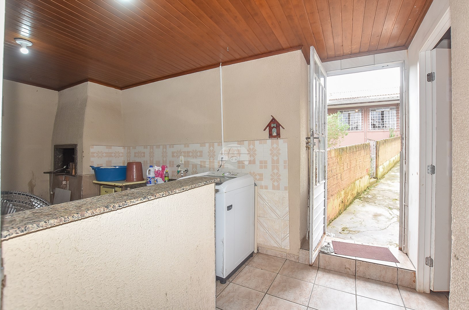 Casa à venda em Xaxim, Curitiba — GOMES CONSULTOR IMOBILIARIO LTDA.