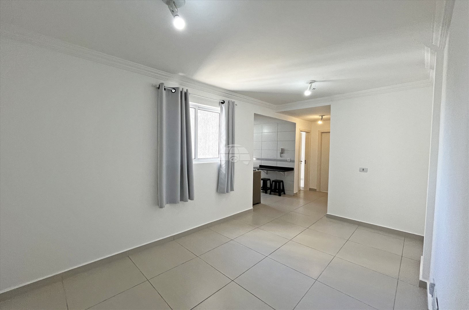 Apartamento para alugar em Tingui, Curitiba — Portal Chave Fácil