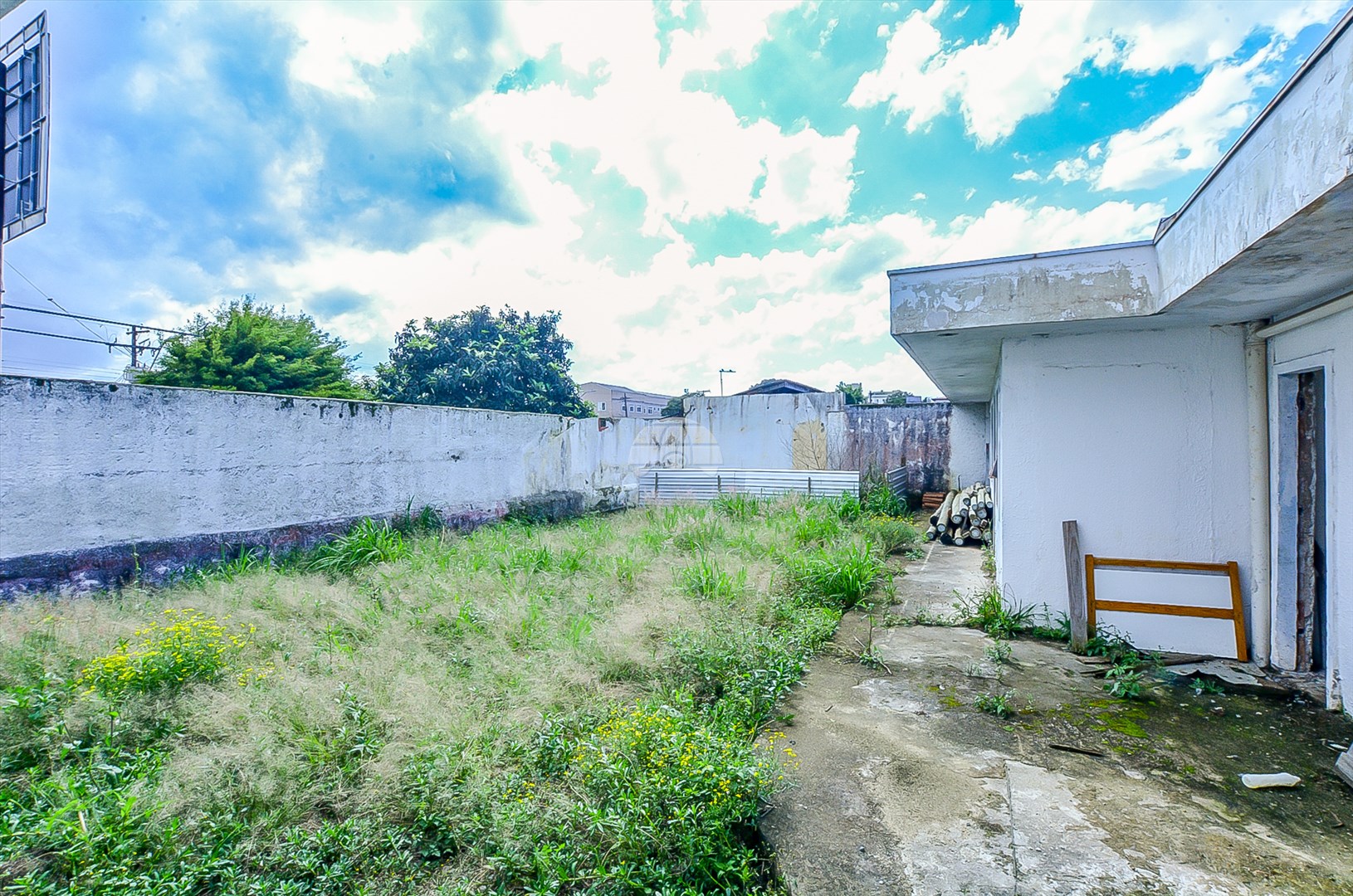 Casa à venda em Capão Raso, Curitiba — Portal Chave Fácil
