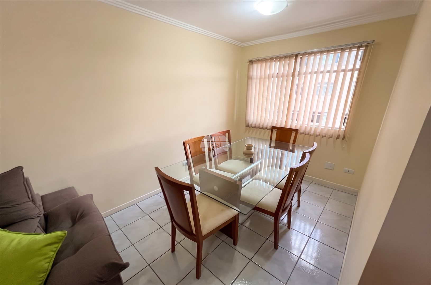 Apartamento para alugar em Pinheirinho, Curitiba — Portal Chave Fácil