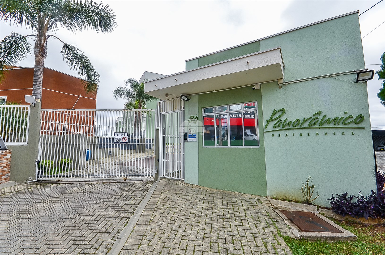 Apartamento à venda em Osasco, Colombo — Portal Chave Fácil