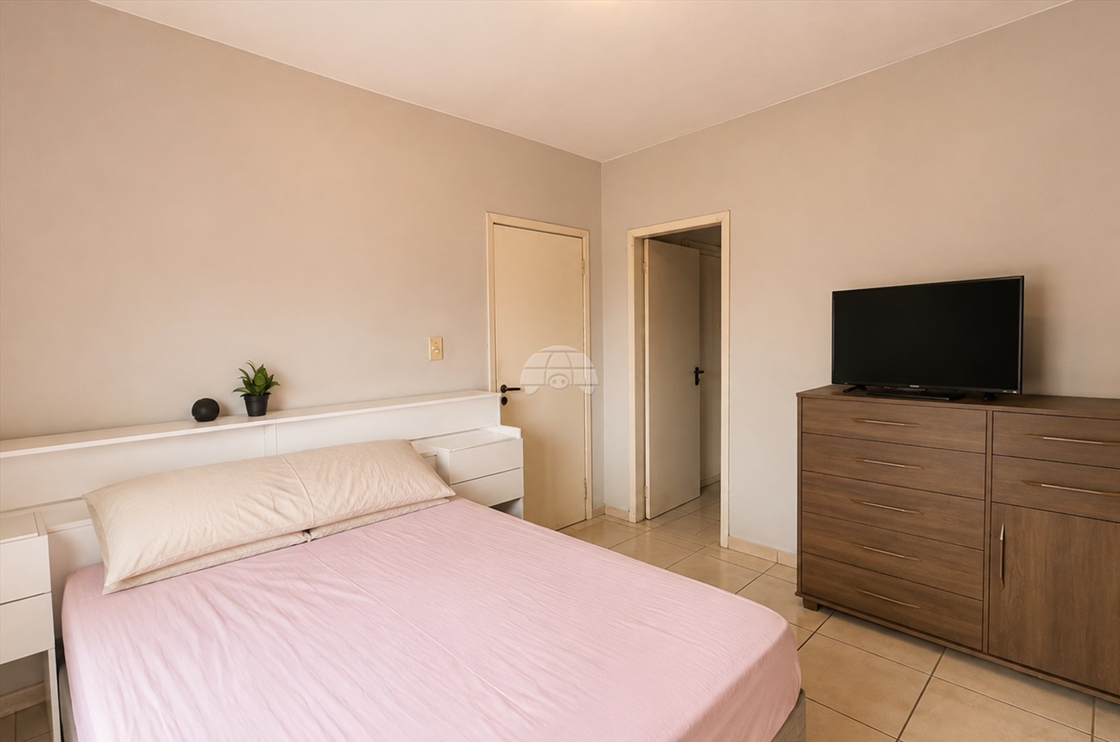 Casa à venda em Adhemar Garcia, Joinville — Portal Chave Fácil