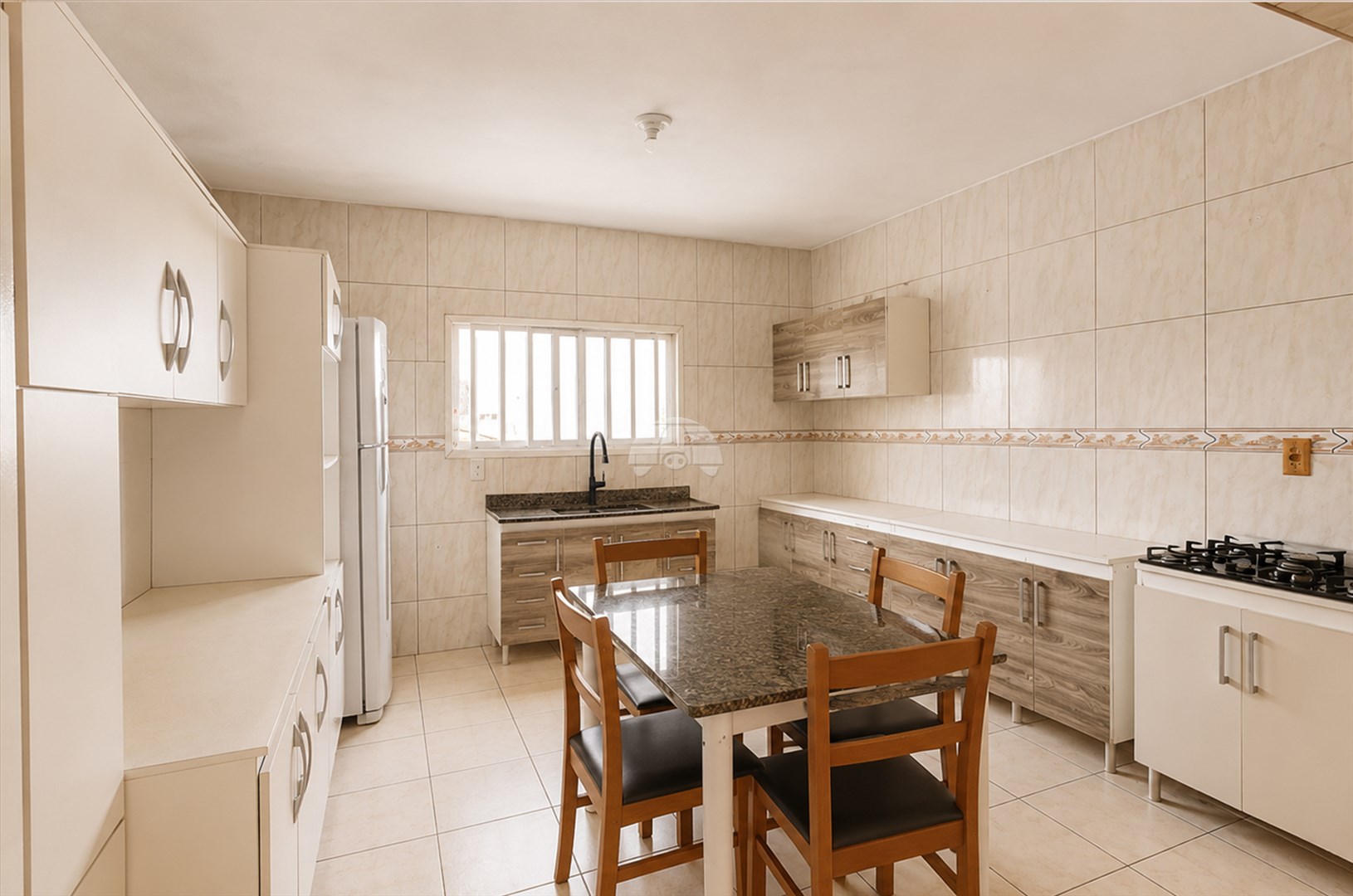 Casa à venda em Adhemar Garcia, Joinville — Portal Chave Fácil