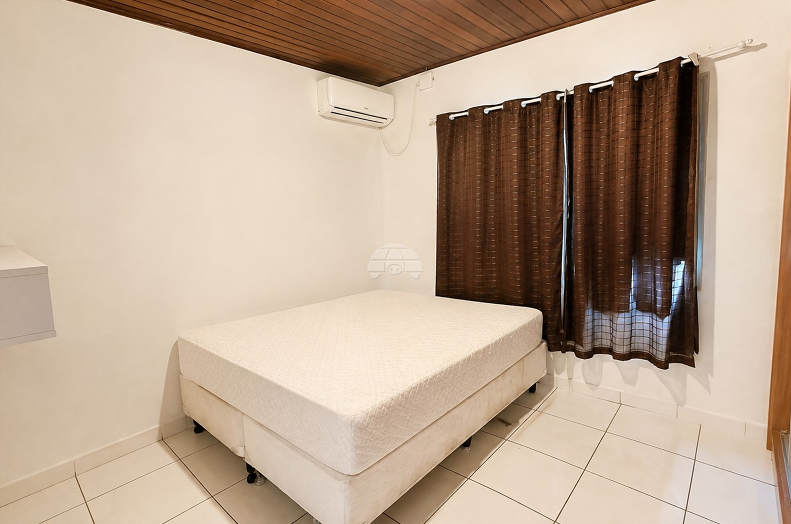 Casa à venda em Adhemar Garcia, Joinville — Portal Chave Fácil