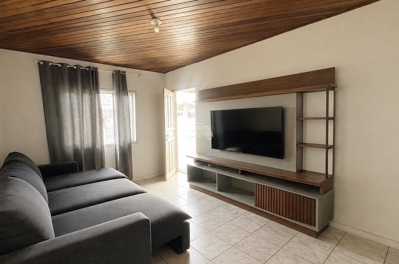 Casa à venda em Adhemar Garcia, Joinville — Portal Chave Fácil