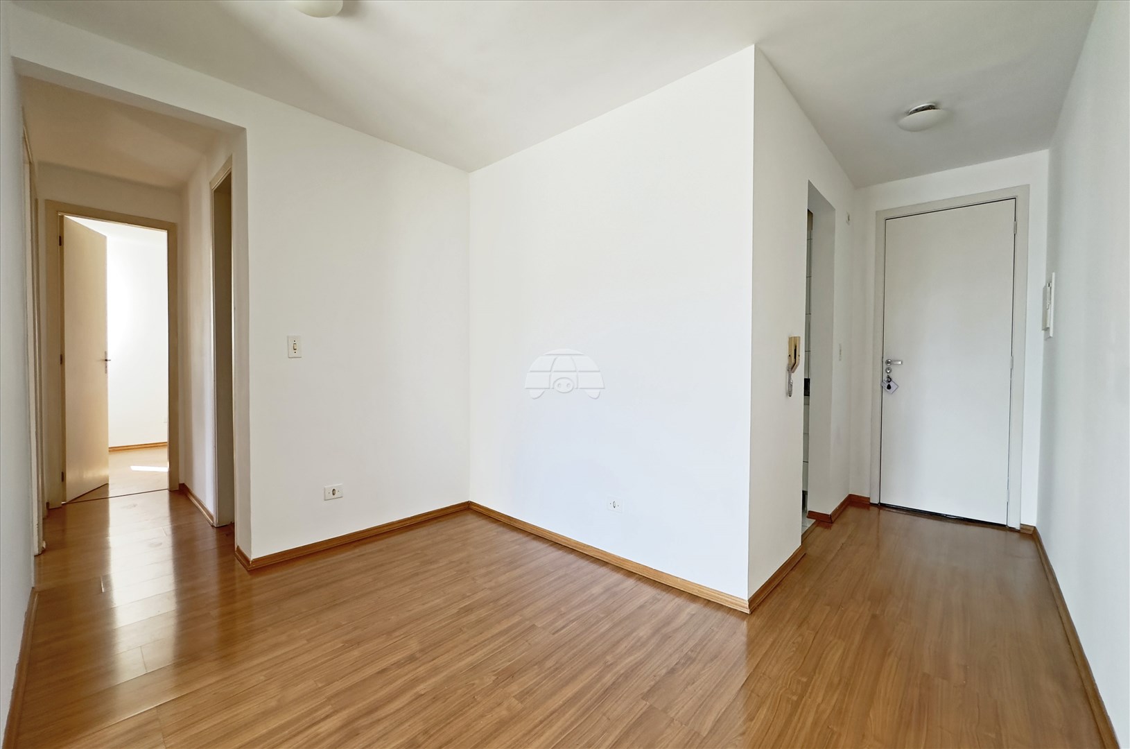 Apartamento para alugar em Weissópolis, Pinhais — Portal Chave Fácil
