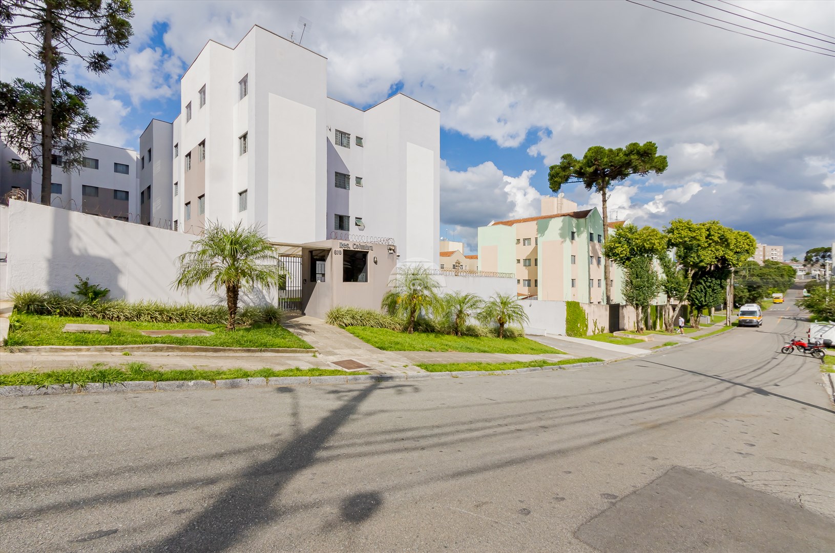 Apartamento à venda em Tingui, Curitiba — Portal Chave Fácil