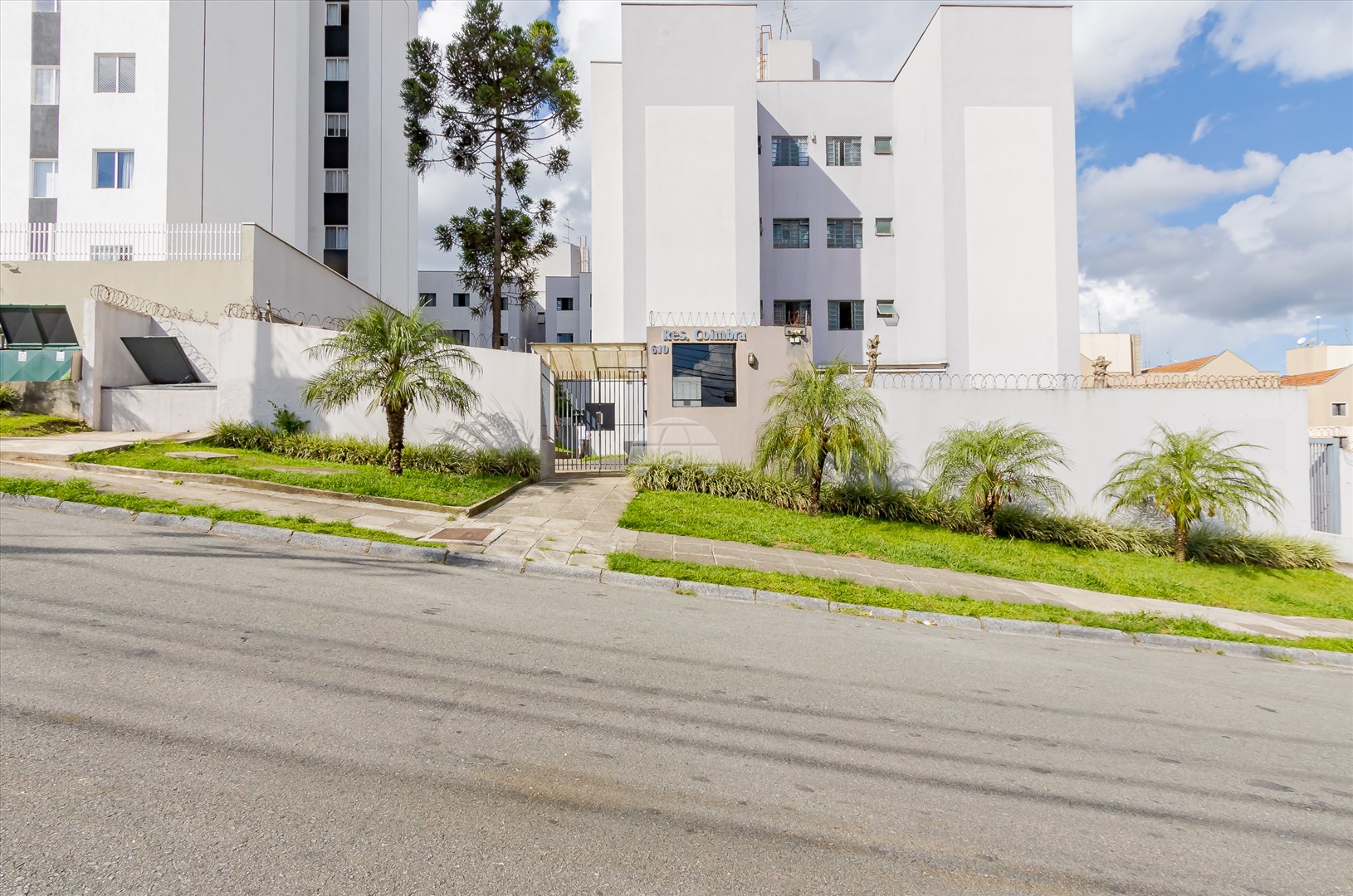 Apartamento à venda em Tingui, Curitiba — Portal Chave Fácil