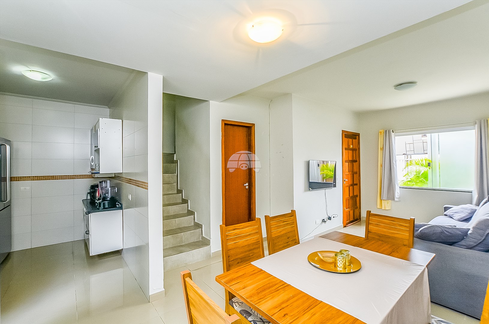Casa à venda em Sítio Cercado, Curitiba — Portal Chave Fácil