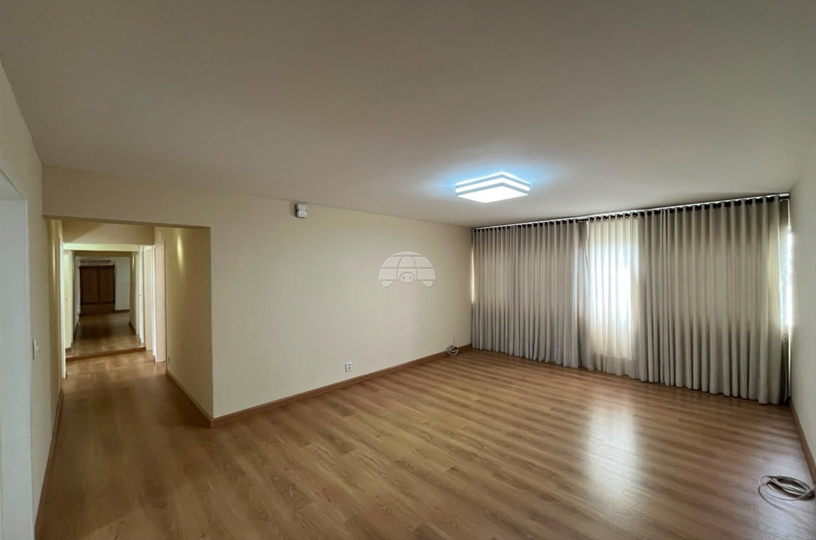 Apartamento para alugar em Cristo Rei, Curitiba — Portal Chave Fácil