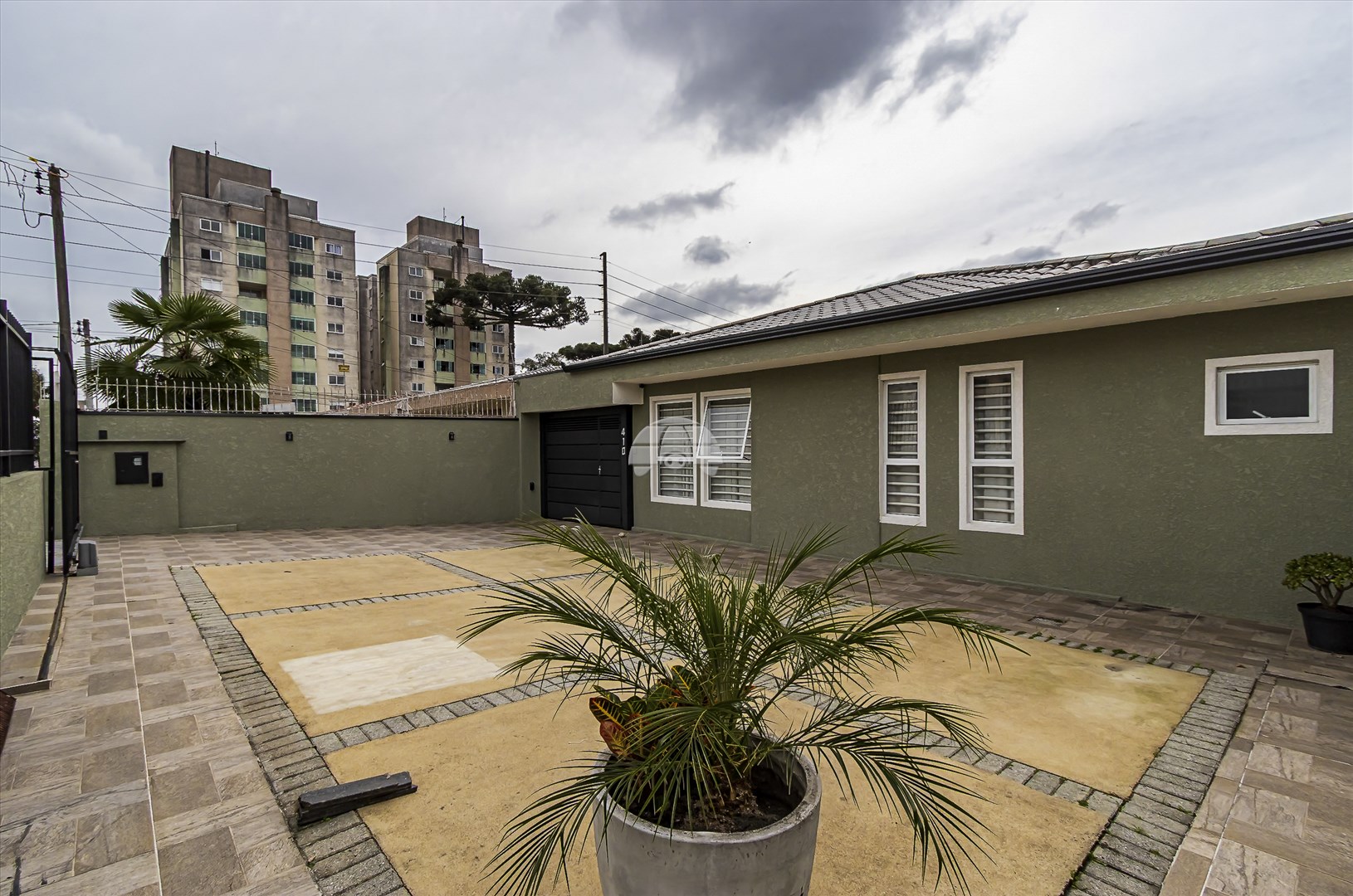 Casa à venda em Novo Mundo, Curitiba — Portal Chave Fácil