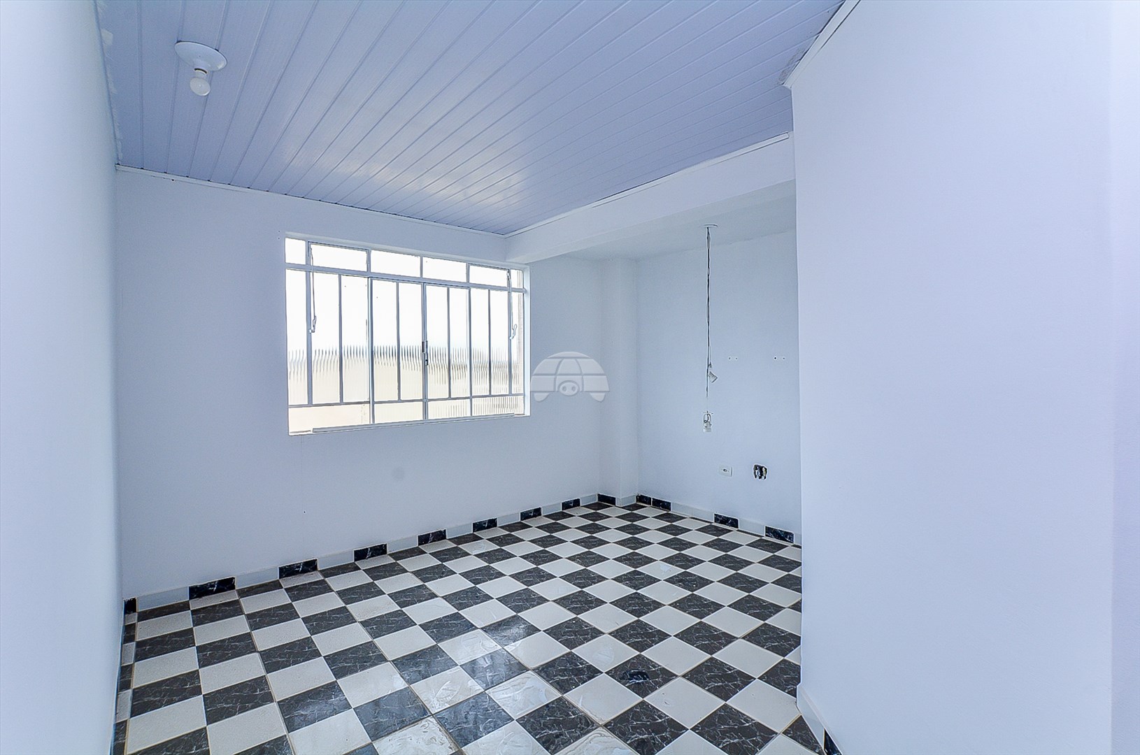 Apartamento à venda em Sítio Cercado, Curitiba — MAFI ADMINISTRADORA DE IMOVEIS LTDA