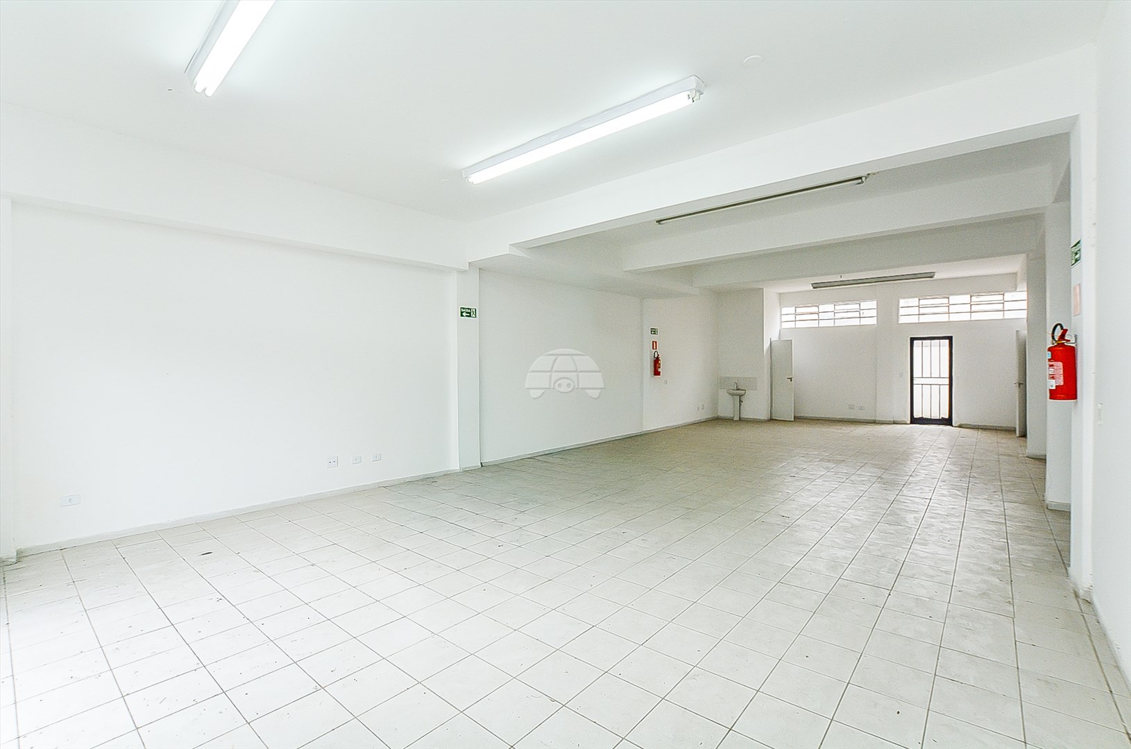 Apartamento à venda em Sítio Cercado, Curitiba — MAFI ADMINISTRADORA DE IMOVEIS LTDA