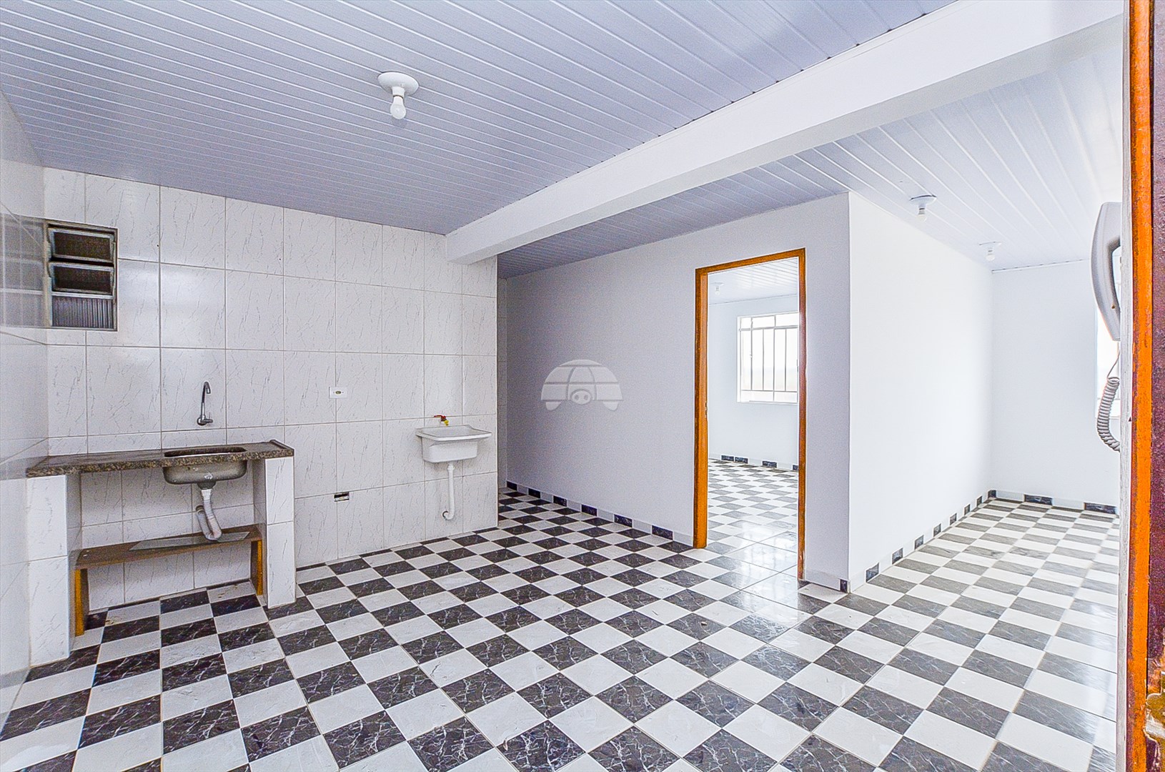 Apartamento à venda em Sítio Cercado, Curitiba — MAFI ADMINISTRADORA DE IMOVEIS LTDA