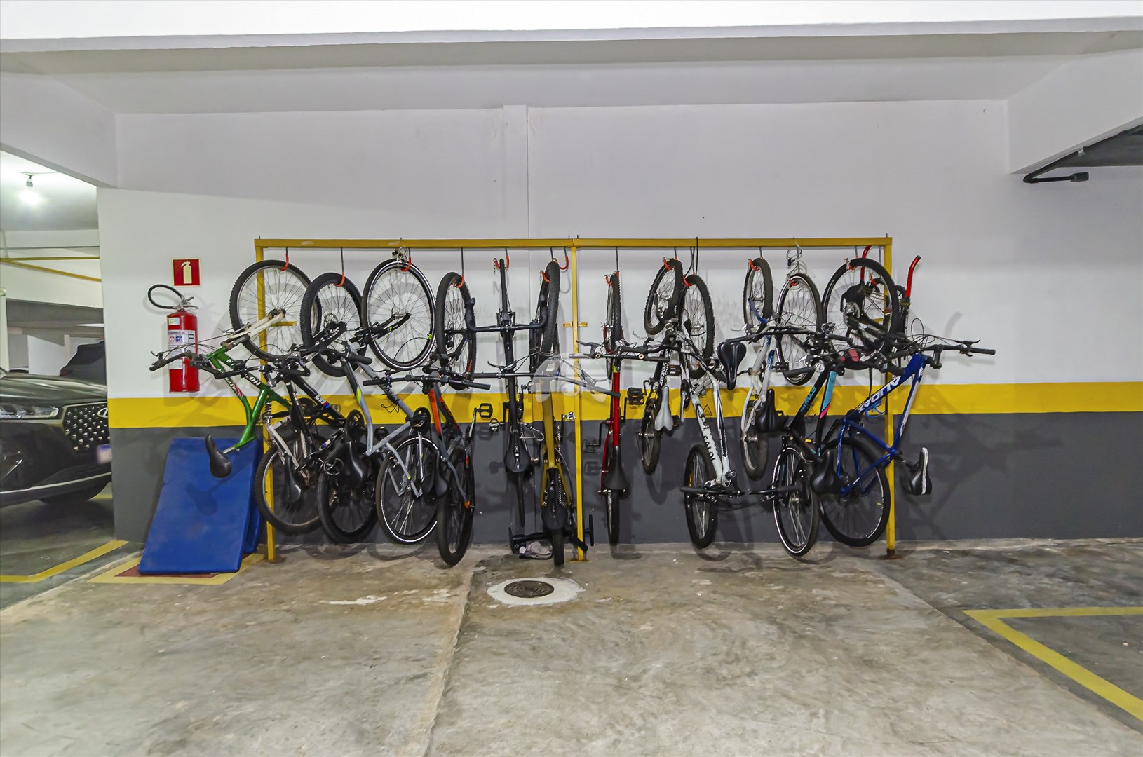 Apartamento à venda em Bigorrilho, Curitiba — Imobiliária Cilar