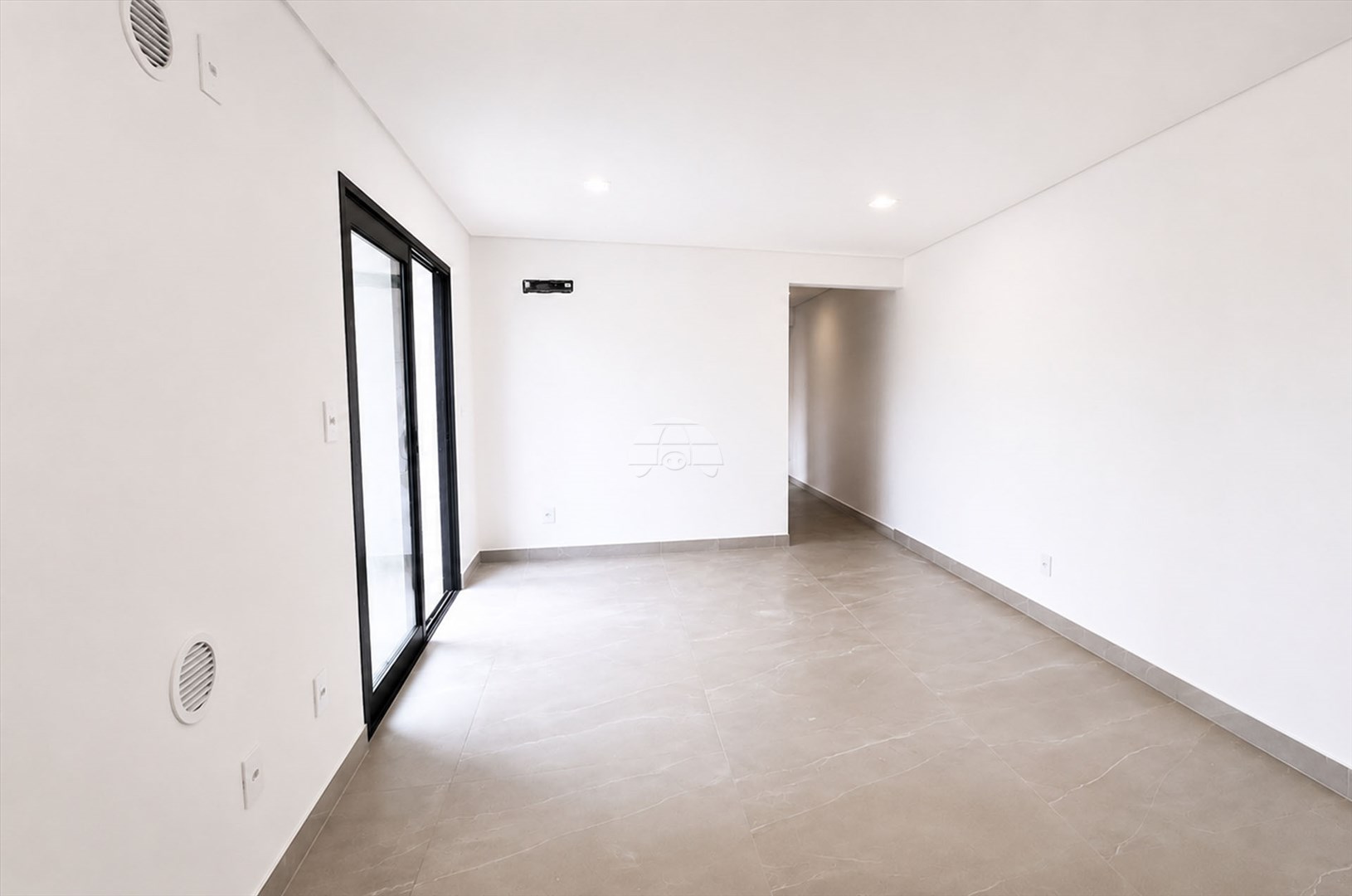 Apartamento à venda em Bucarein, Joinville — Portal Chave Fácil