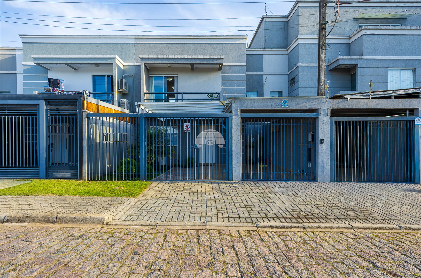 Casa à venda em Vila Itaqui, Campo Largo — Portal Chave Fácil