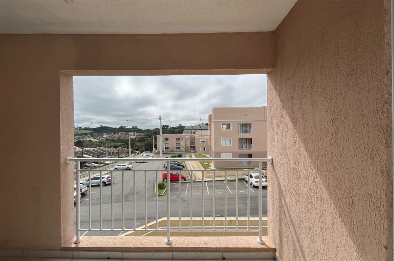 Apartamento à venda em Jardim Cristo Rei, Campo Largo — Portal Chave Fácil