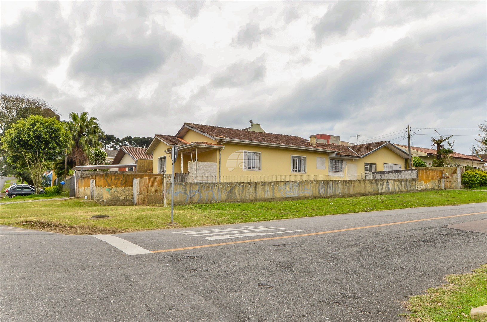 Terreno/Área à venda em Boa Vista, Curitiba — Portal Chave Fácil