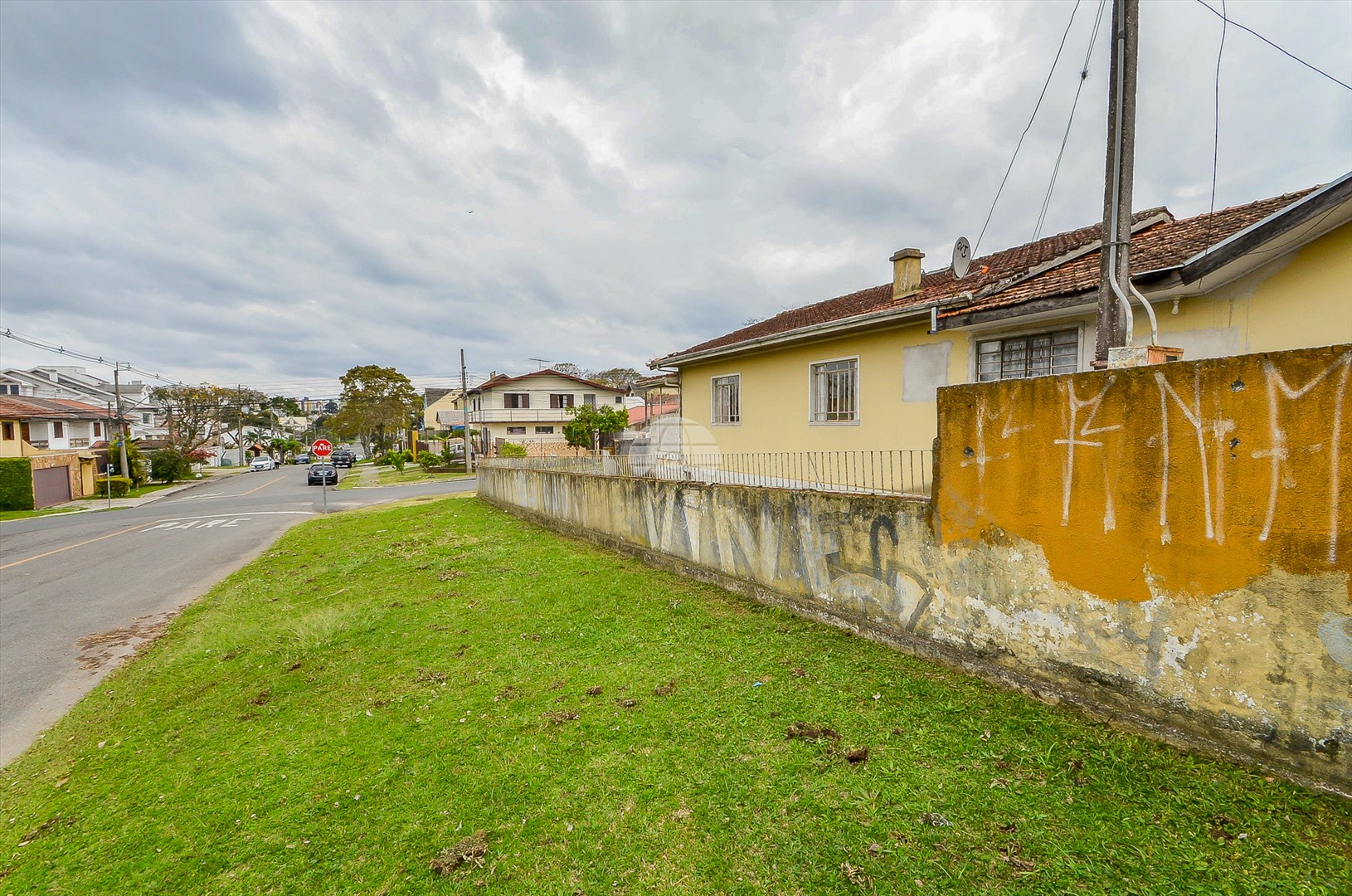 Terreno/Área à venda em Boa Vista, Curitiba — Portal Chave Fácil