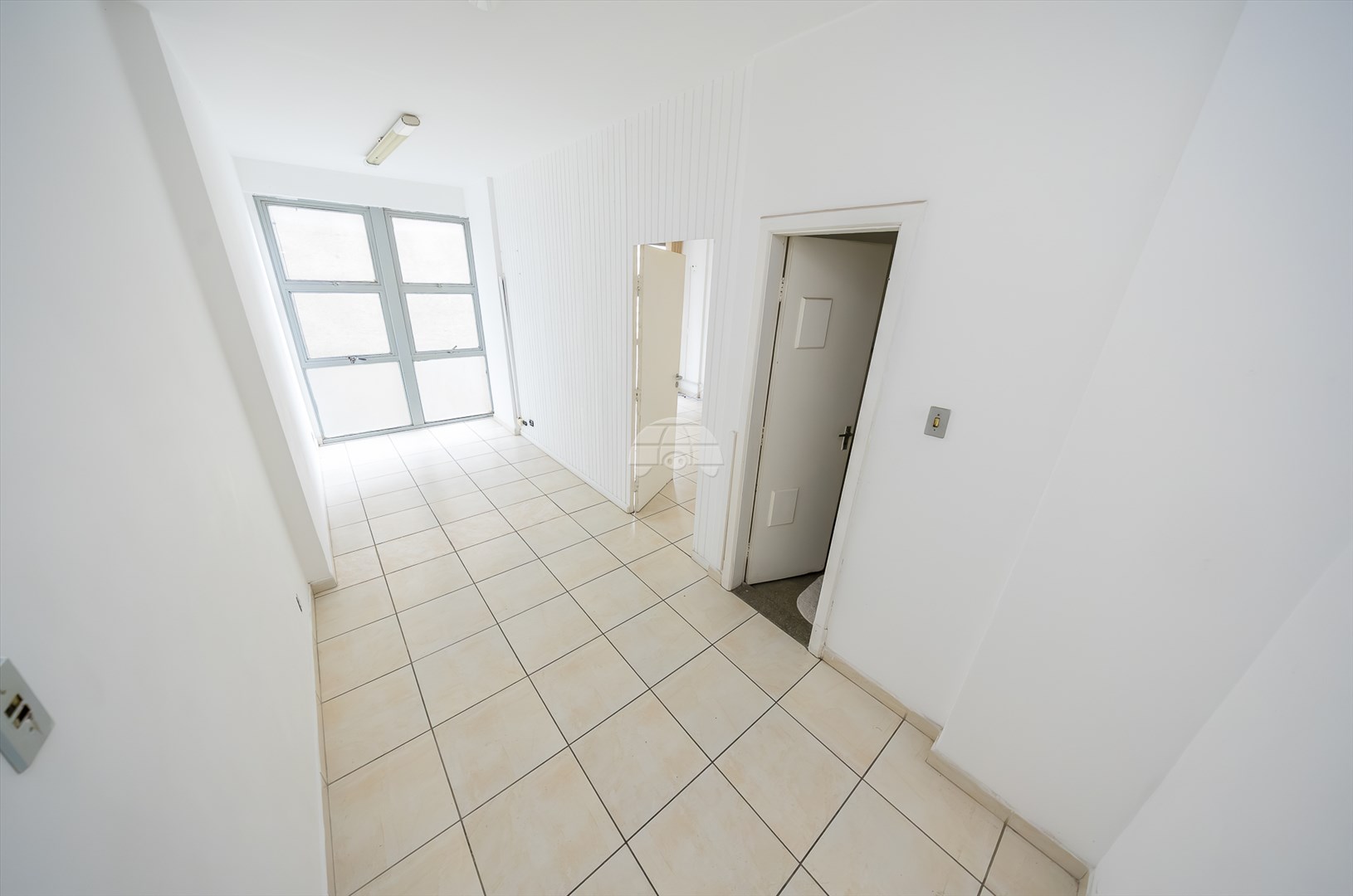 Sala/Conjunto Comercial à venda em Água Verde, Curitiba — Pipeimob