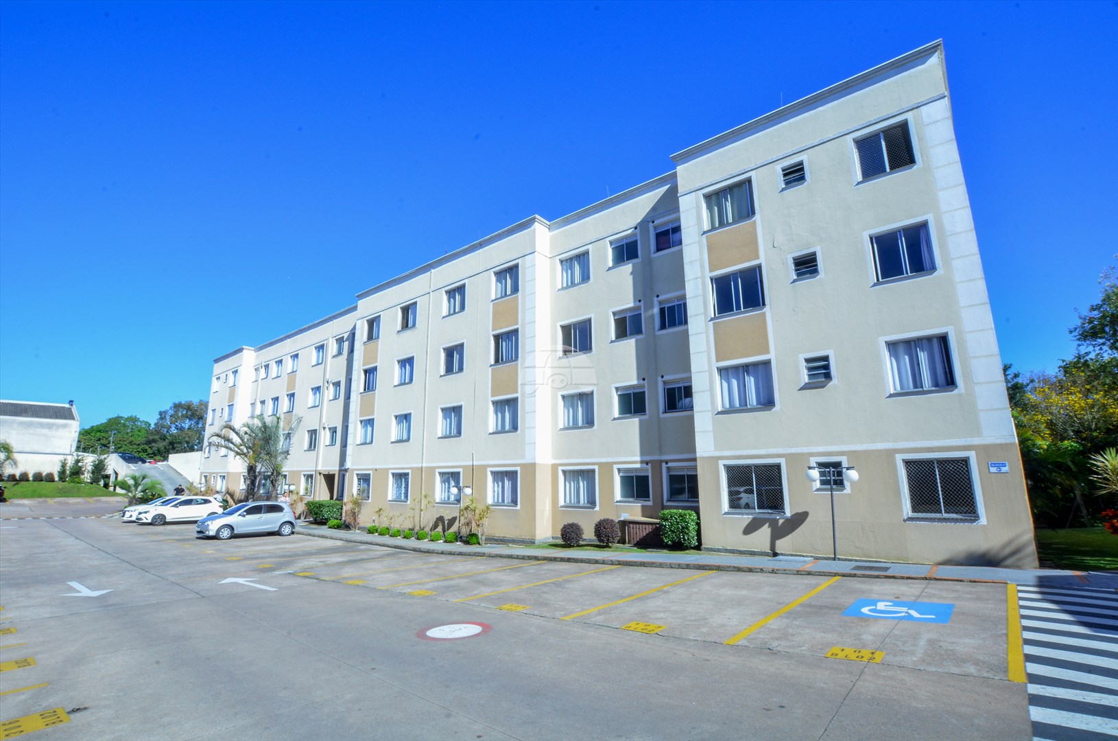 Apartamento à venda em Boneca Do Iguaçu, São José dos Pinhais — Portal Chave Fácil