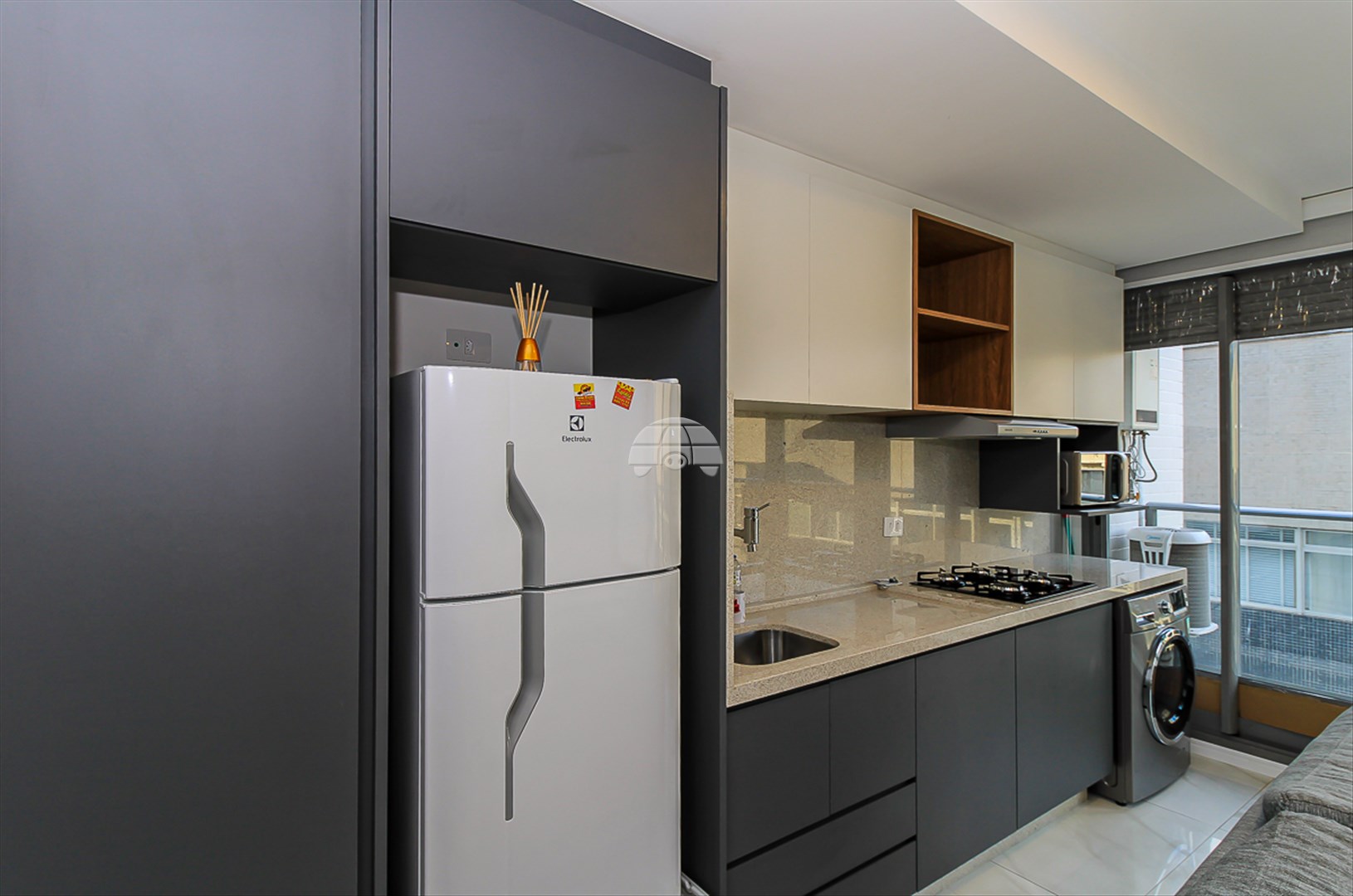 Kitnet/Studio à venda em Alto Da Rua Xv, Curitiba — Portal Chave Fácil