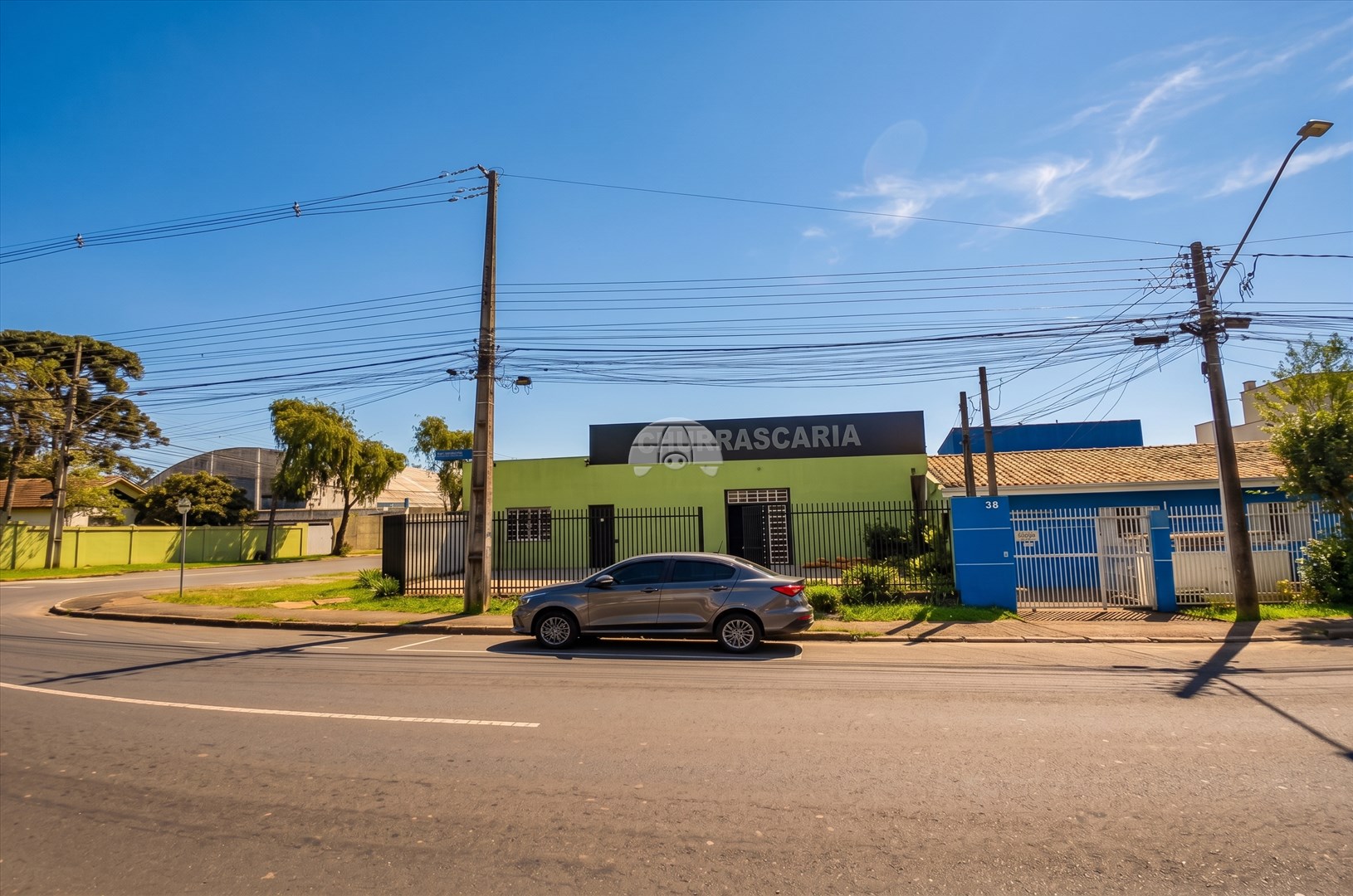 Barracão/Galpão para alugar em Hauer, Curitiba — Portal Chave Fácil