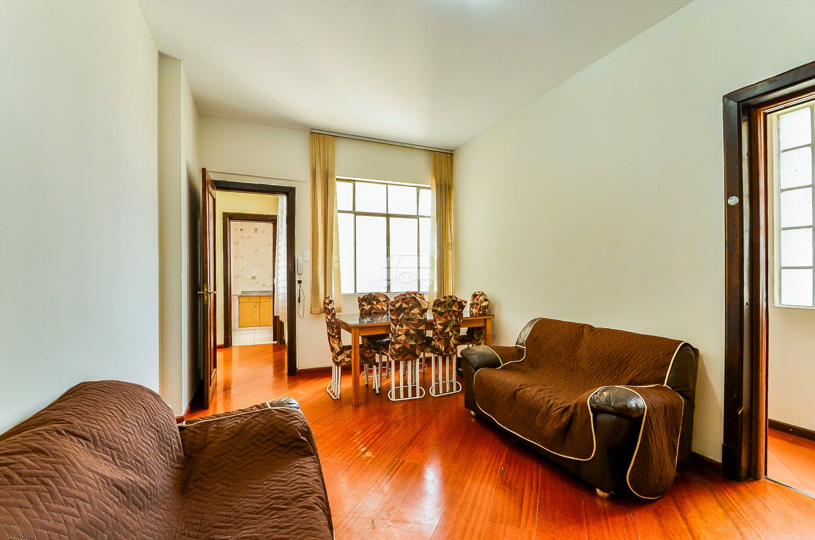 Apartamento à venda em Centro, Curitiba — Portal Chave Fácil