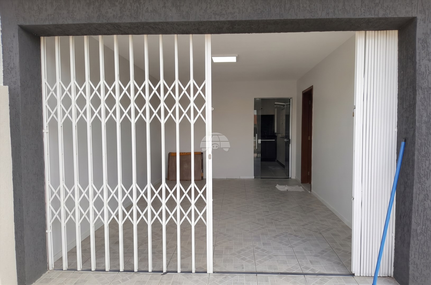 Casa para alugar em Vista Alegre, Curitiba — Portal Chave Fácil