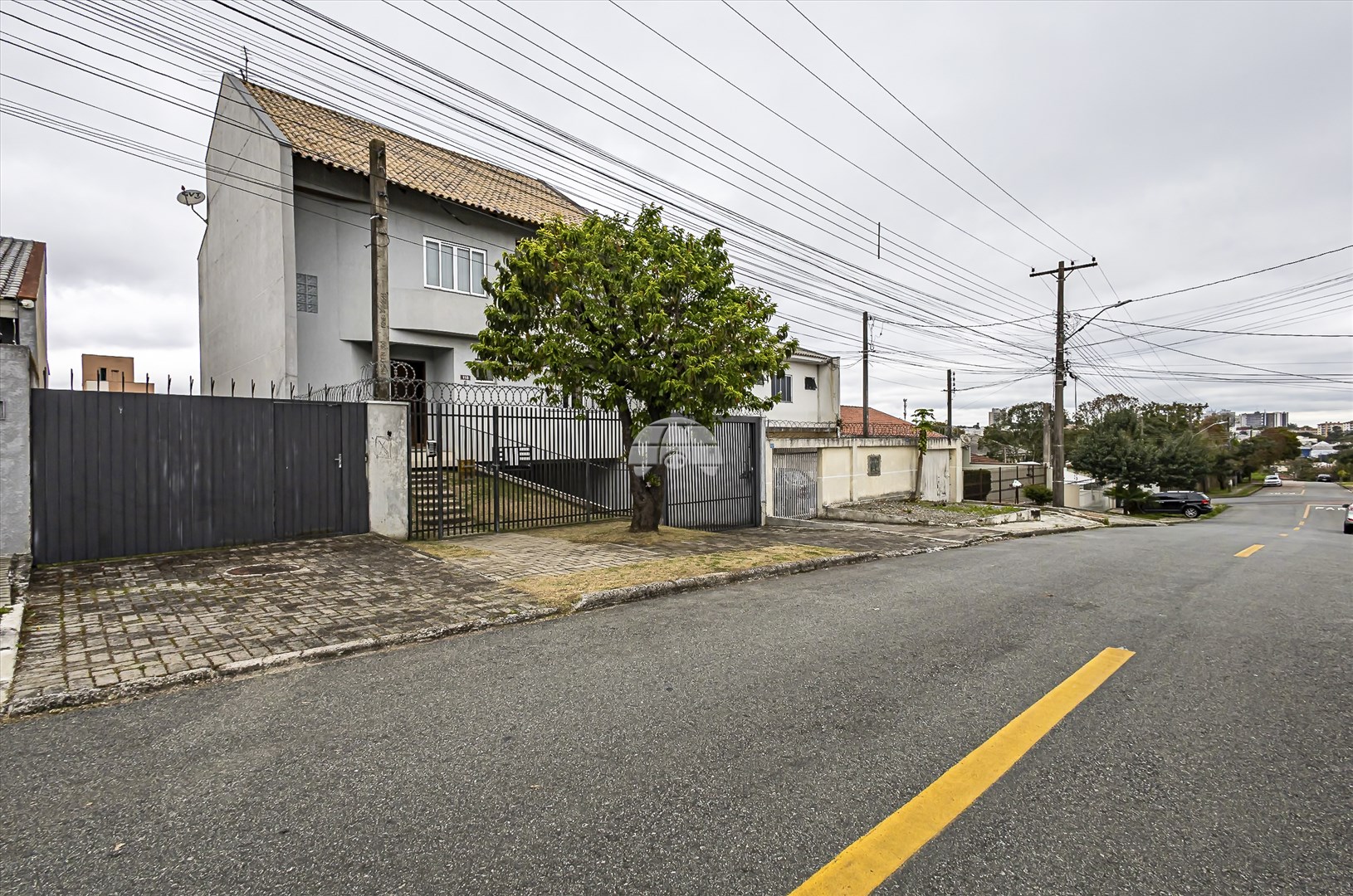 Terreno à venda em Capão Raso, Curitiba — Portal Chave Fácil