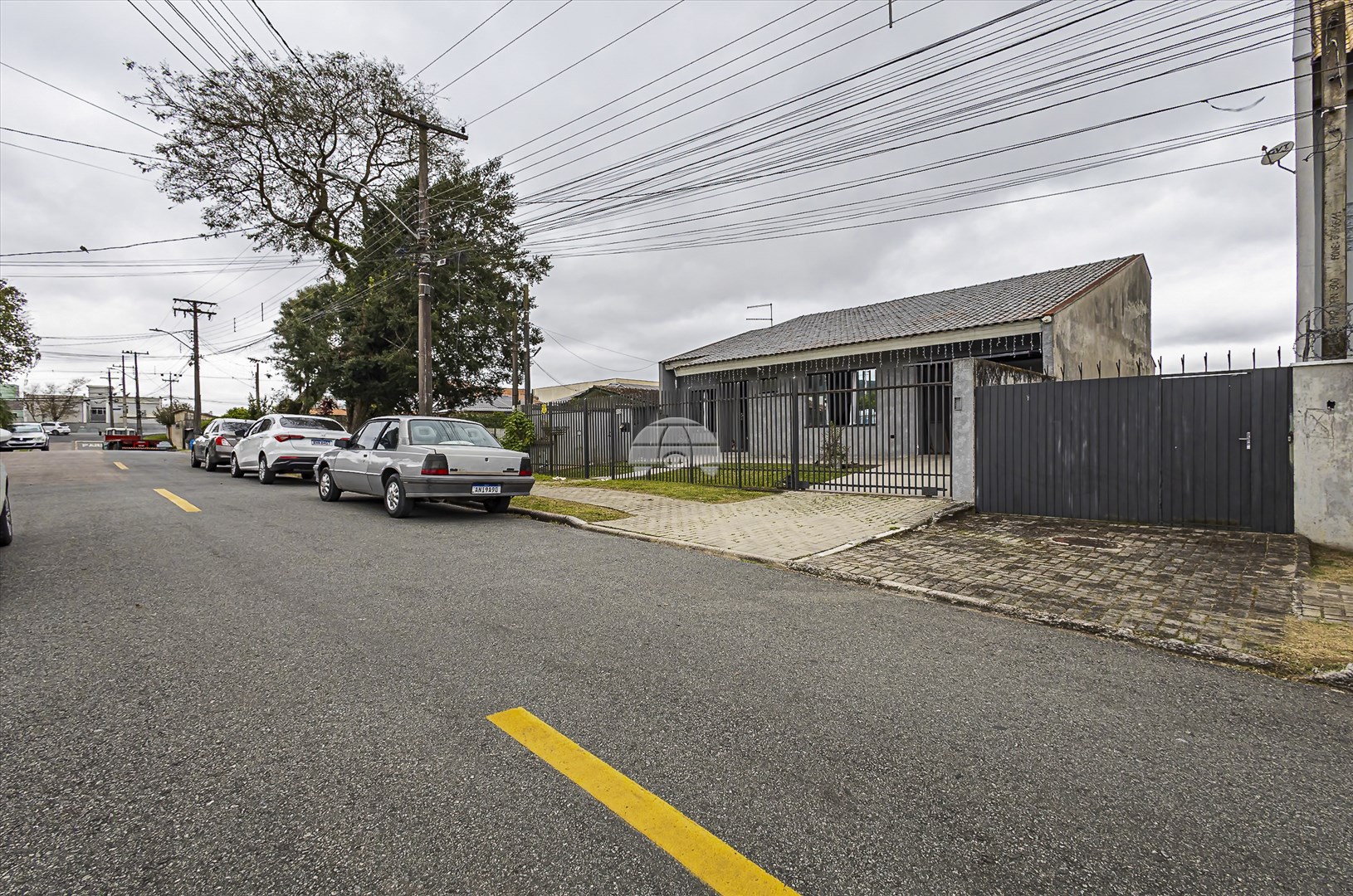 Terreno à venda em Capão Raso, Curitiba — Portal Chave Fácil