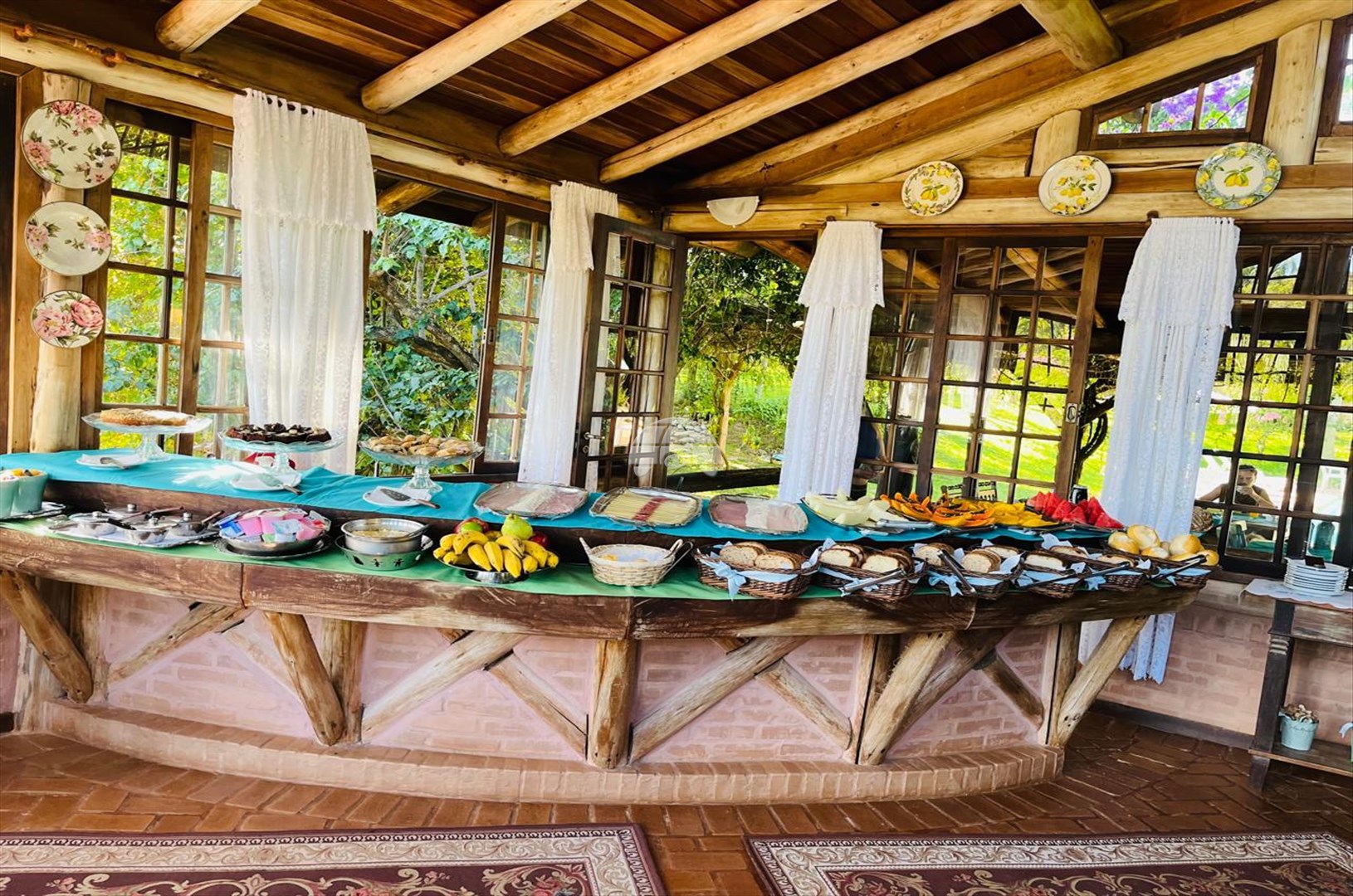 Casa à venda em Praia Brava, Florianópolis — Portal Chave Fácil