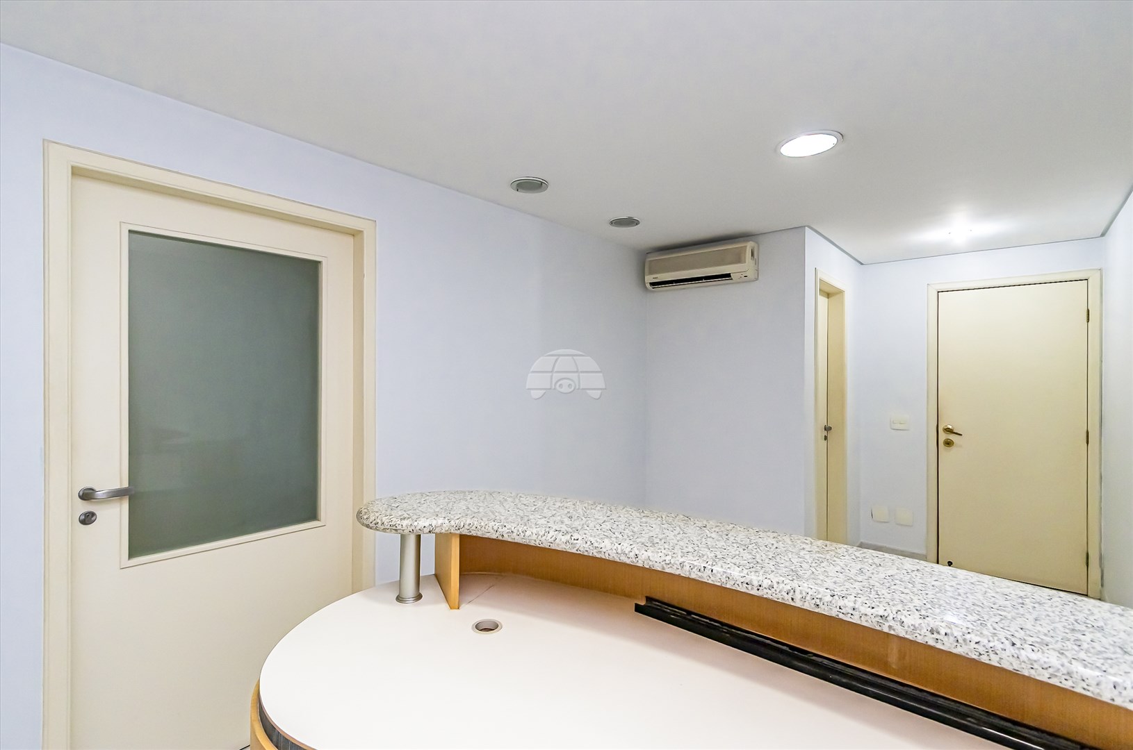 Sala/Conjunto Comercial à venda em Bigorrilho, Curitiba — Portal Chave Fácil