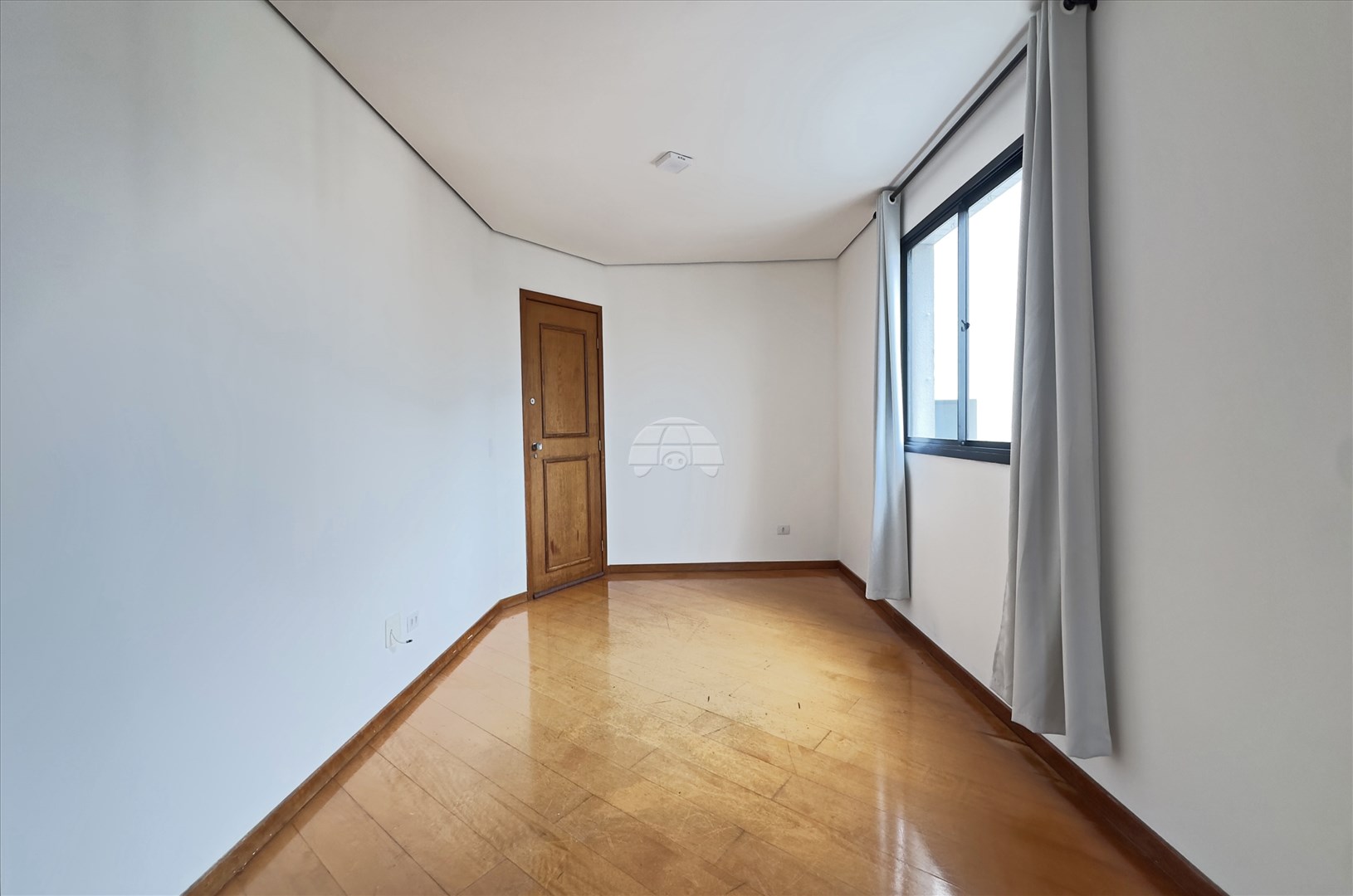 Apartamento para alugar em Cabral, Curitiba — Portal Chave Fácil