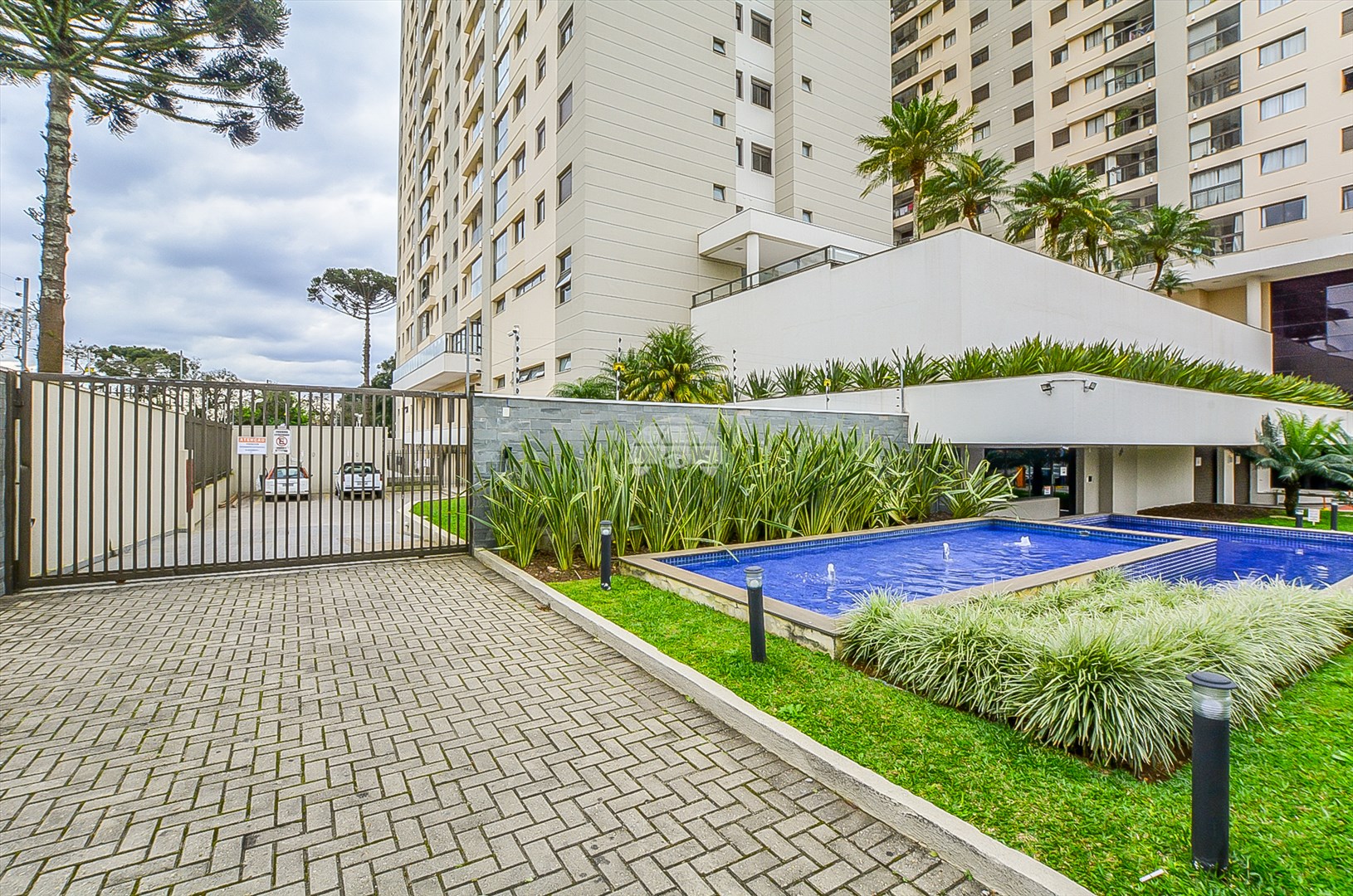 Apartamento à venda em Capão Raso, Curitiba — Portal Chave Fácil